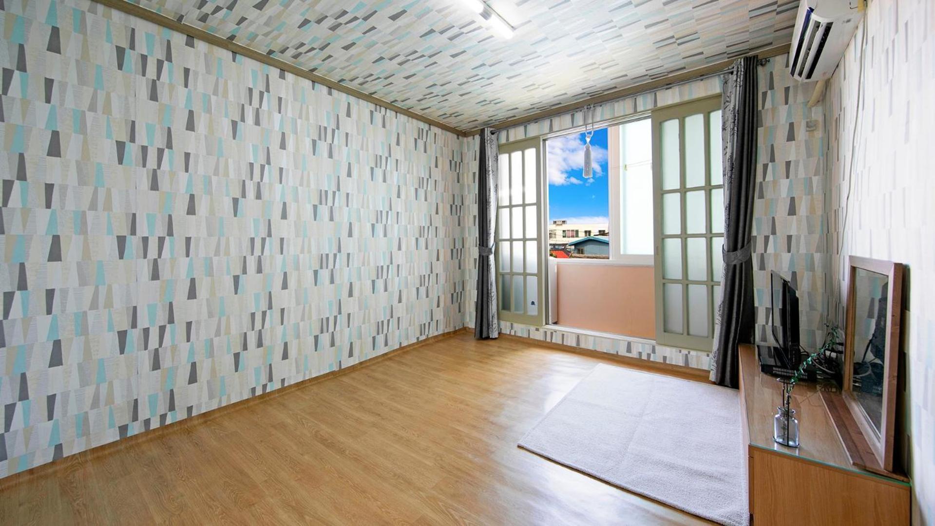 Gangneung Jumunjin Lighthouse Pension Room photo