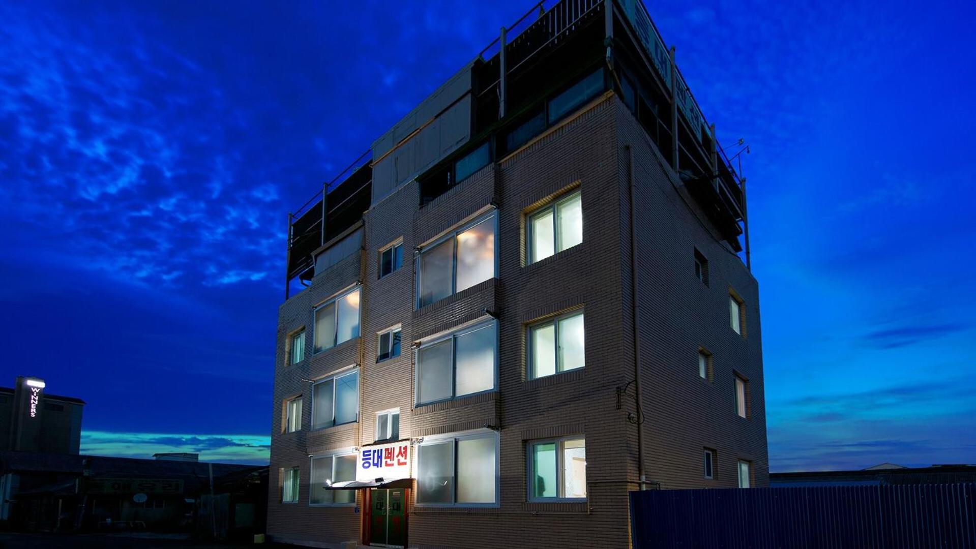 Gangneung Jumunjin Lighthouse Pension Exterior photo